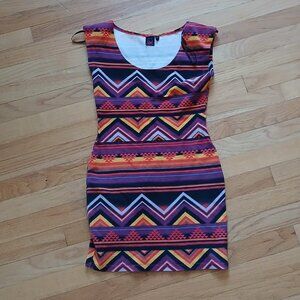 Material Girl Bodycon Mini Dress | Bold Zigzag Print | Size Medium